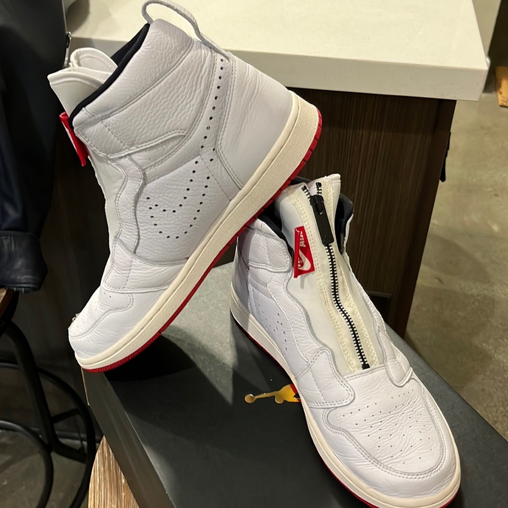 Men’s NIKE Air Jordan Sneakers